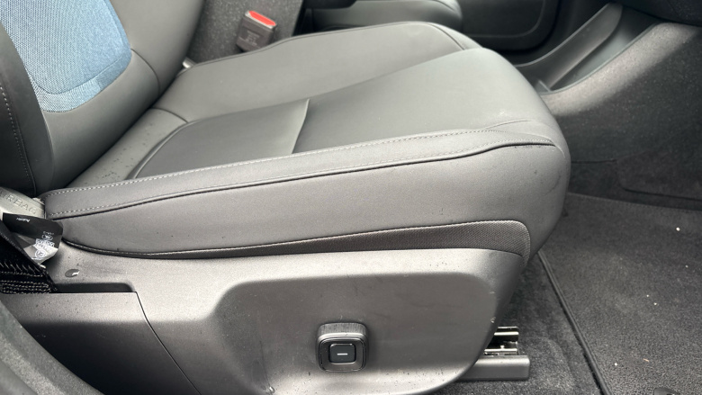 Volvo EX30 315kW Twin Motor Performance Ultra 69kWh 5dr Auto Electric Estate